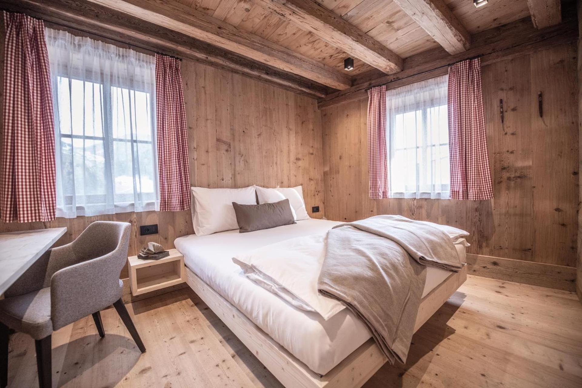 Ciasa Somuer Apartment San Vigilio Di Marebbe Bagian luar foto